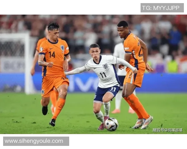 福登领衔球星参赛卡亮相欧洲杯足球赛事 聚焦未来之星的赛场风采