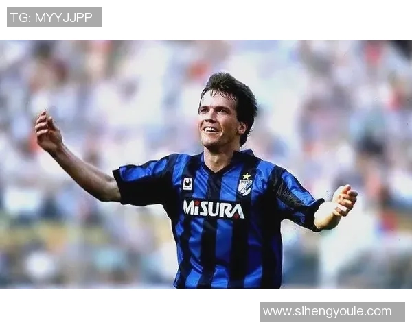 东亚足球十大传奇球星排行榜 深度解析各大足球巨星的辉煌成就 东亚足球十大传奇球星排行榜 深度解析各大足球巨星的辉煌成就